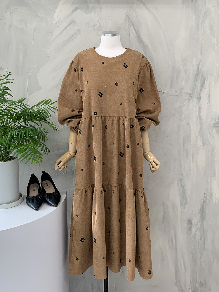 소녀 감성 클로버 꽃 자수 캉캉 잔 코듀로이 롱 원피스