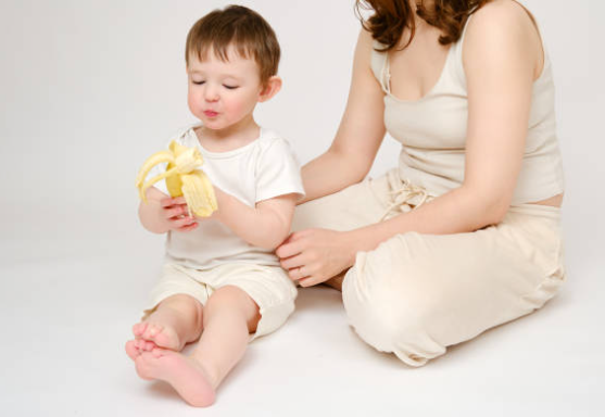 9개월 아기 먹을 수 있는 과일