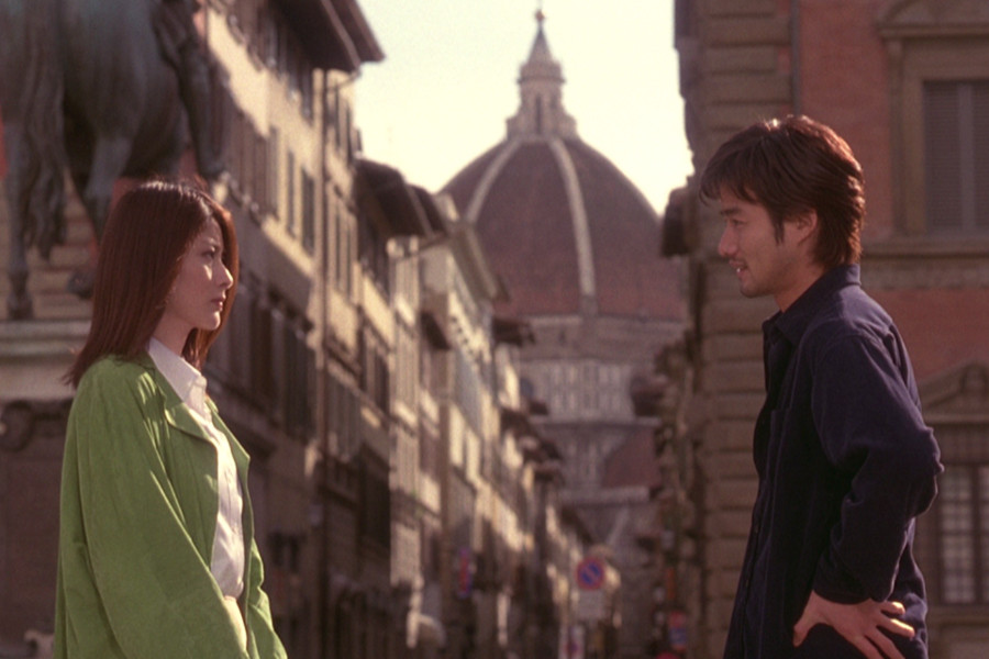 두오모를 배경으로 재회한 두 사람