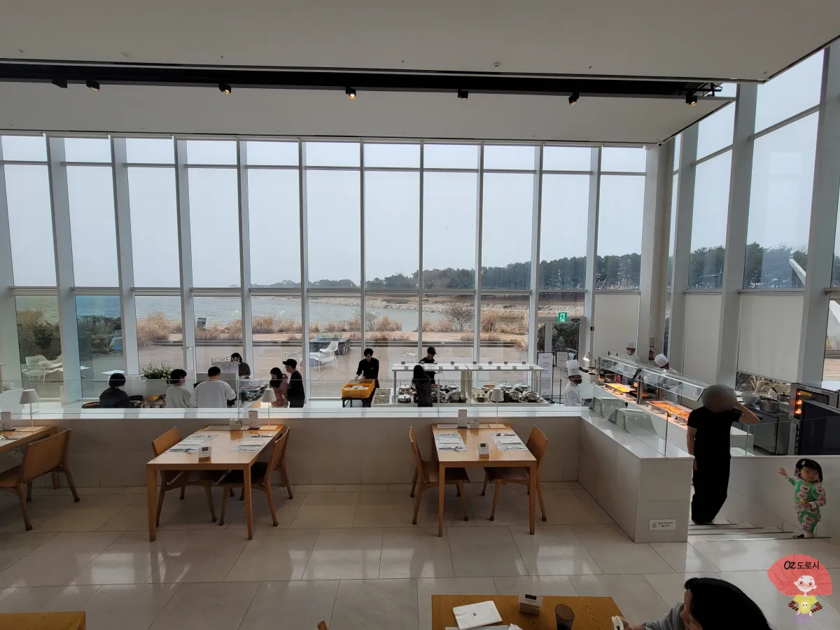 인천-중구-영종도-네스트호텔-레스토랑-플라츠