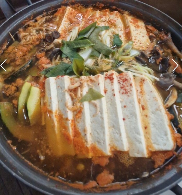 백반기행-홍성-밥상-두부전골-