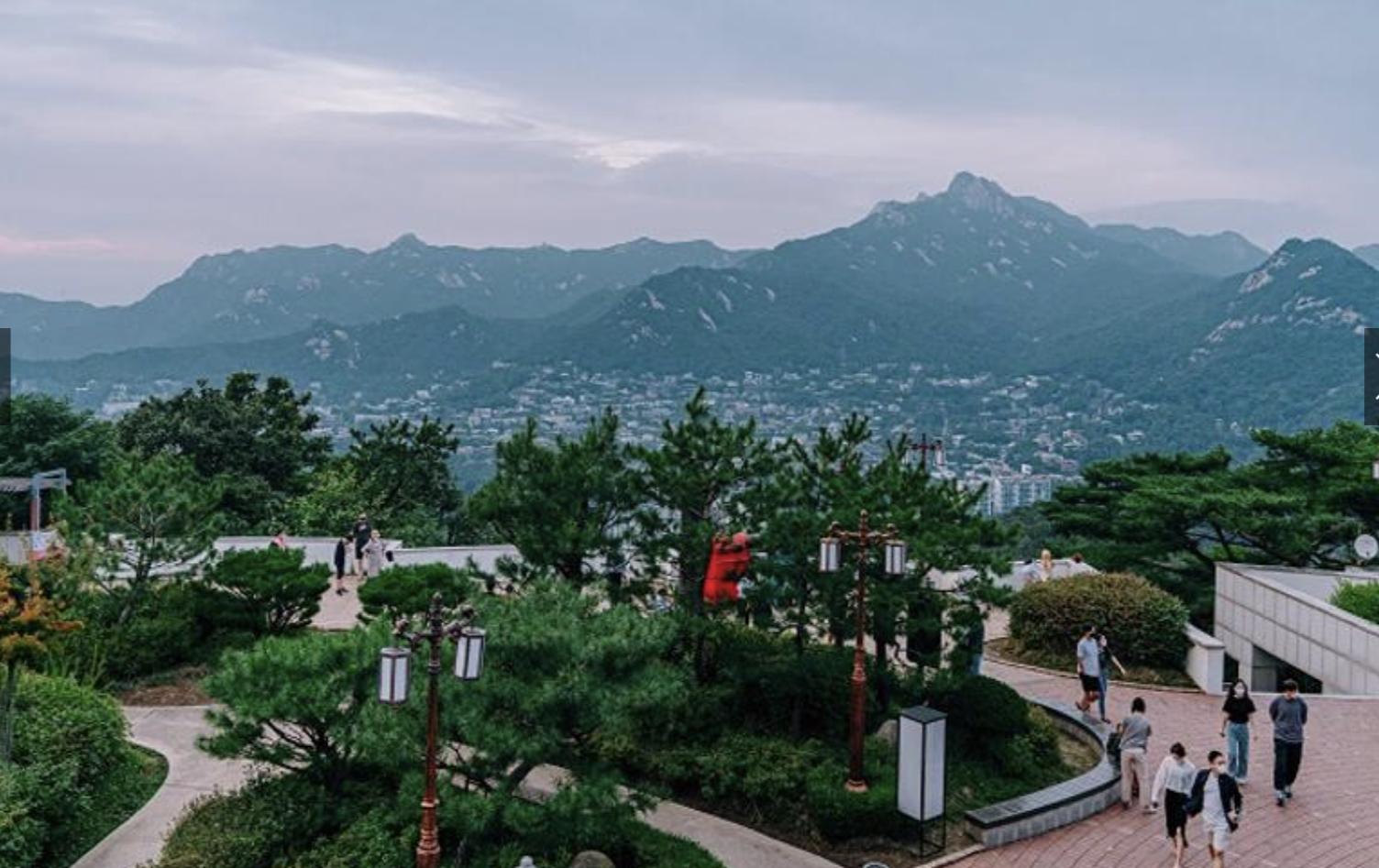 북악산 전경
