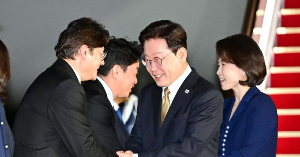대통령 지지율 리얼미터