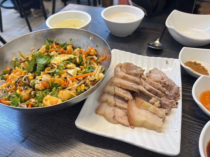 안동집 수육과 비빔밥