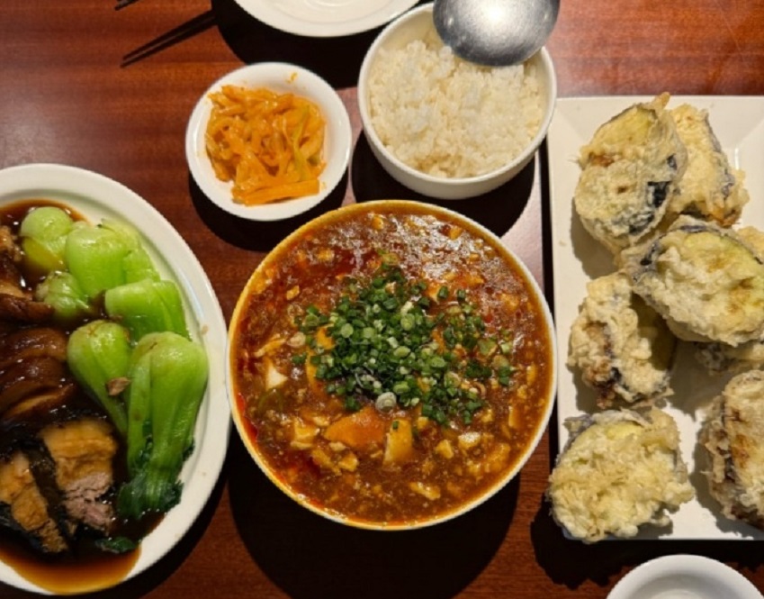 대만식-덮밥-달인-중화식