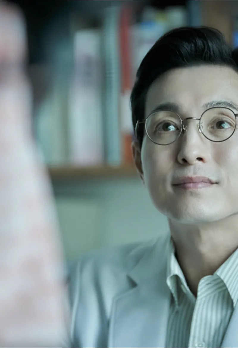 살인자 리포트&#44; 조여정&#44; 정성일&#44; 한국 스릴러 영화&#44; 2025년 영화&#44; 심리 스릴러&#44; 기자와 살인범&#44; 인터뷰 스릴러&#44; 청소년관람불가 영화&#44; 살인자 리포트 리뷰&#44; 살인자 리포트 결말&#44; 살인자 리포트 해석&#44; 살인자 리포트 예매율&#44; 살인자 리포트 조여정 정성일&#44; 연극 같은 영화&#44; 한정된 공간 영화&#44; 두뇌 게임 스릴러&#44; 영화 추천&#44; 한국 범죄 영화