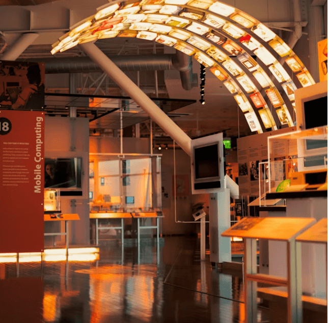 2025년 하반기 주도 테마 TOP 3&amp;#44; 지금 담을 투자 전략.