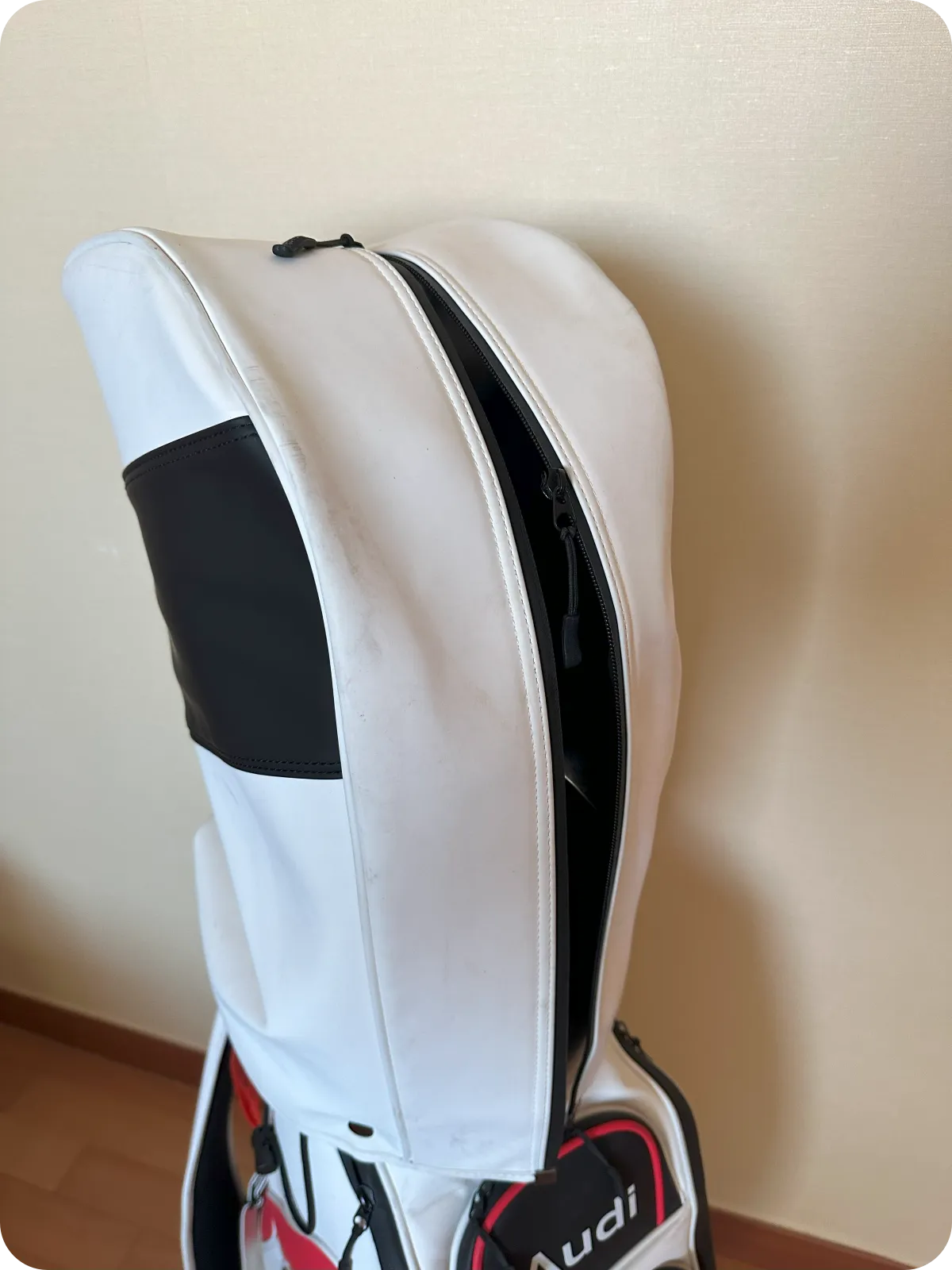 후드커버 교체 전