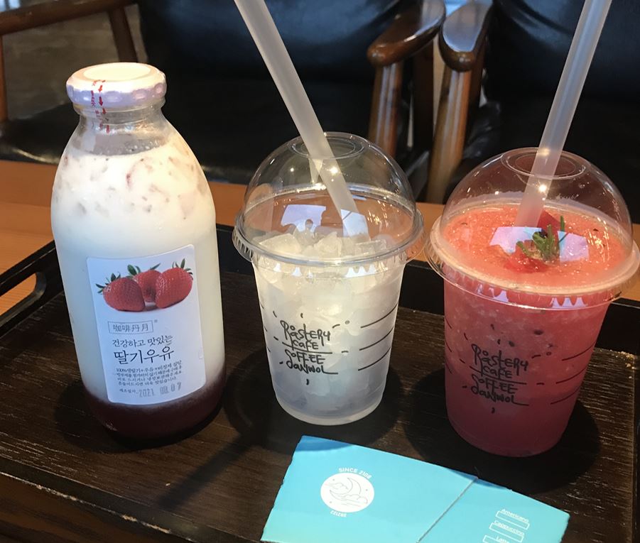 커피단월 리얼딸기우유 수박주스