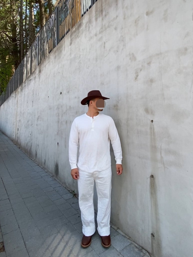 데일리룩('26. 4. 18.)유니버셜 케미스트리 페도라 카우보이 웨스턴모자, 유니클로 와플헨리넥 티셔츠, 무신사스탠다드 린넨 와이드 데님팬츠, 레드윙 페코스 1155 웨스턴부츠