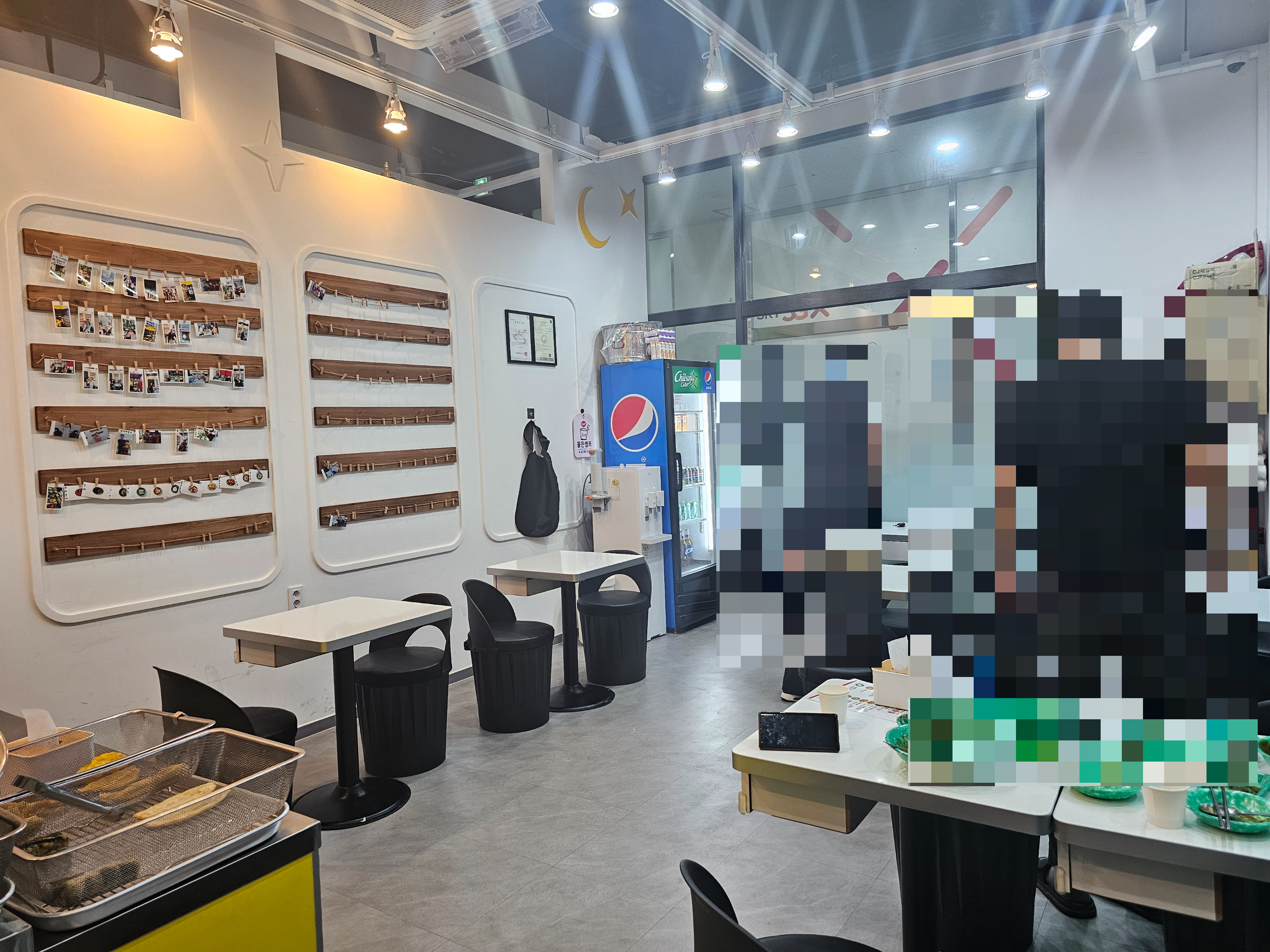 인천_서구_가정동_용소분식_실내