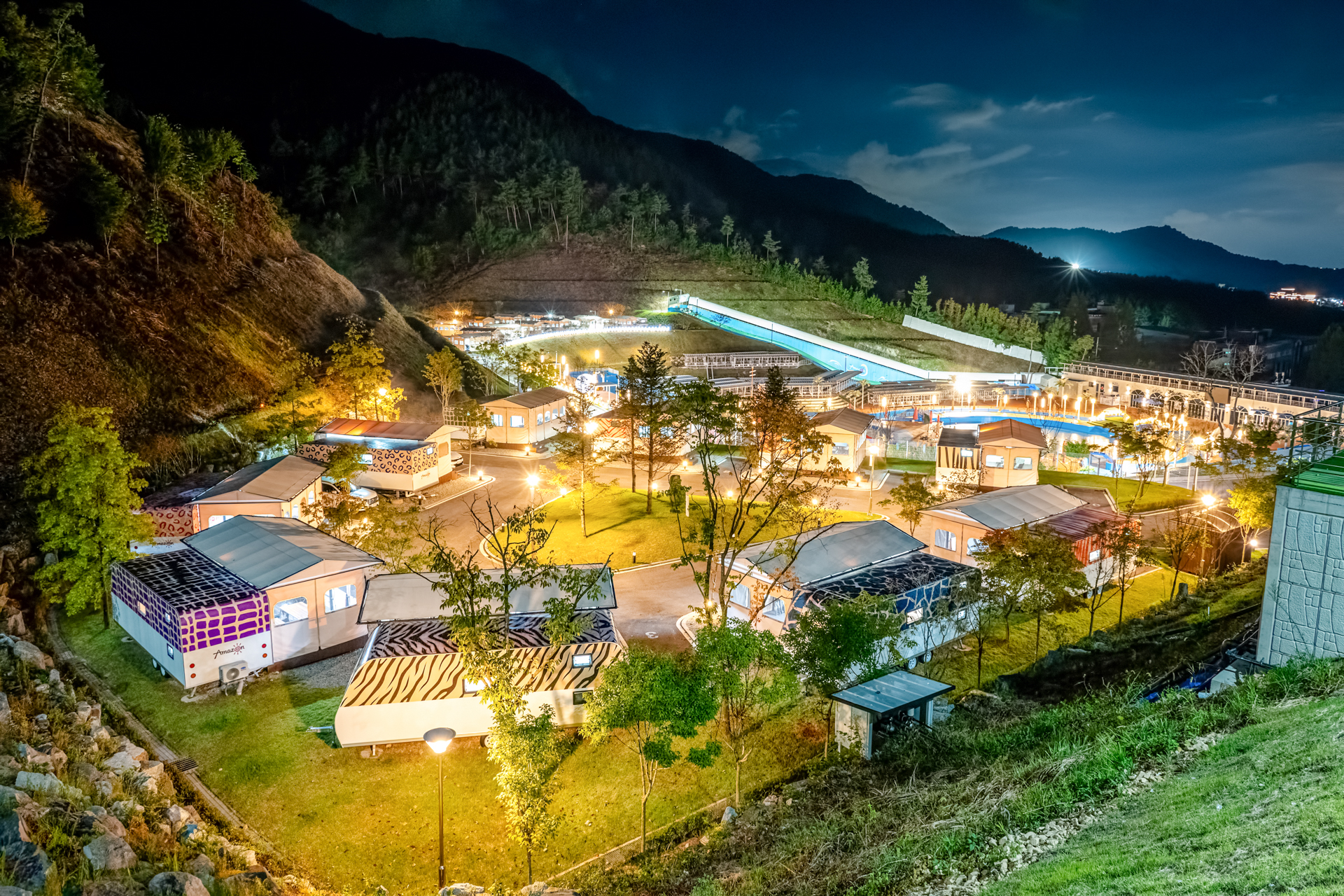 인스타 감성 캠핑존 완주 아쿠아캠핑