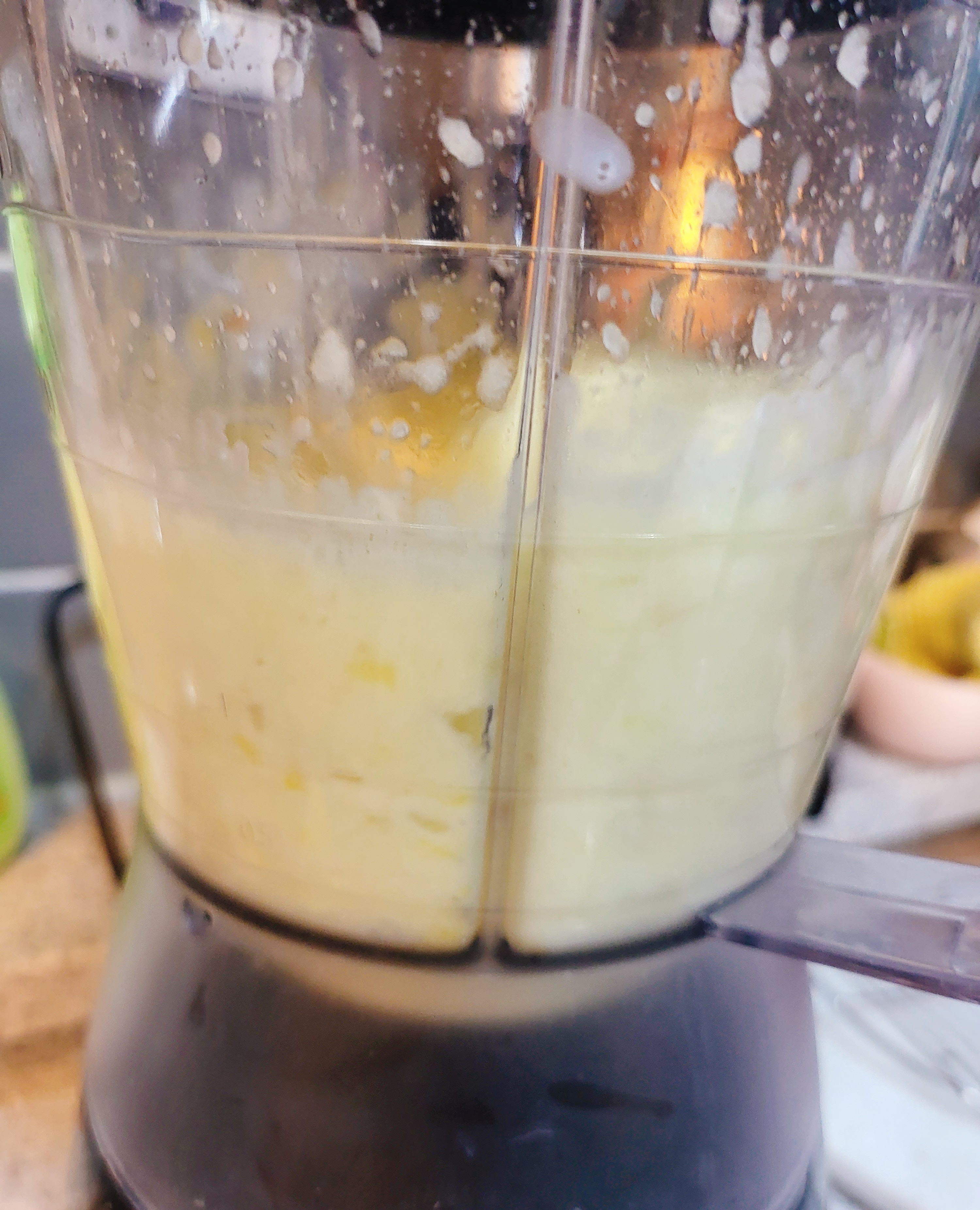 참외 가스파초 재료 갈기