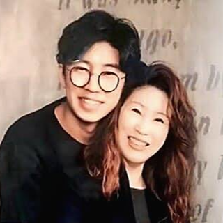 가수-임영웅-엄마