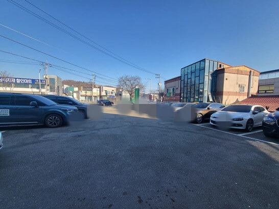 주차장-주차된차