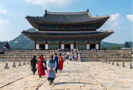 조선 19대 왕 숙종의 생애와 업적, 정치적 영향, 군사 개혁, 당파 관리