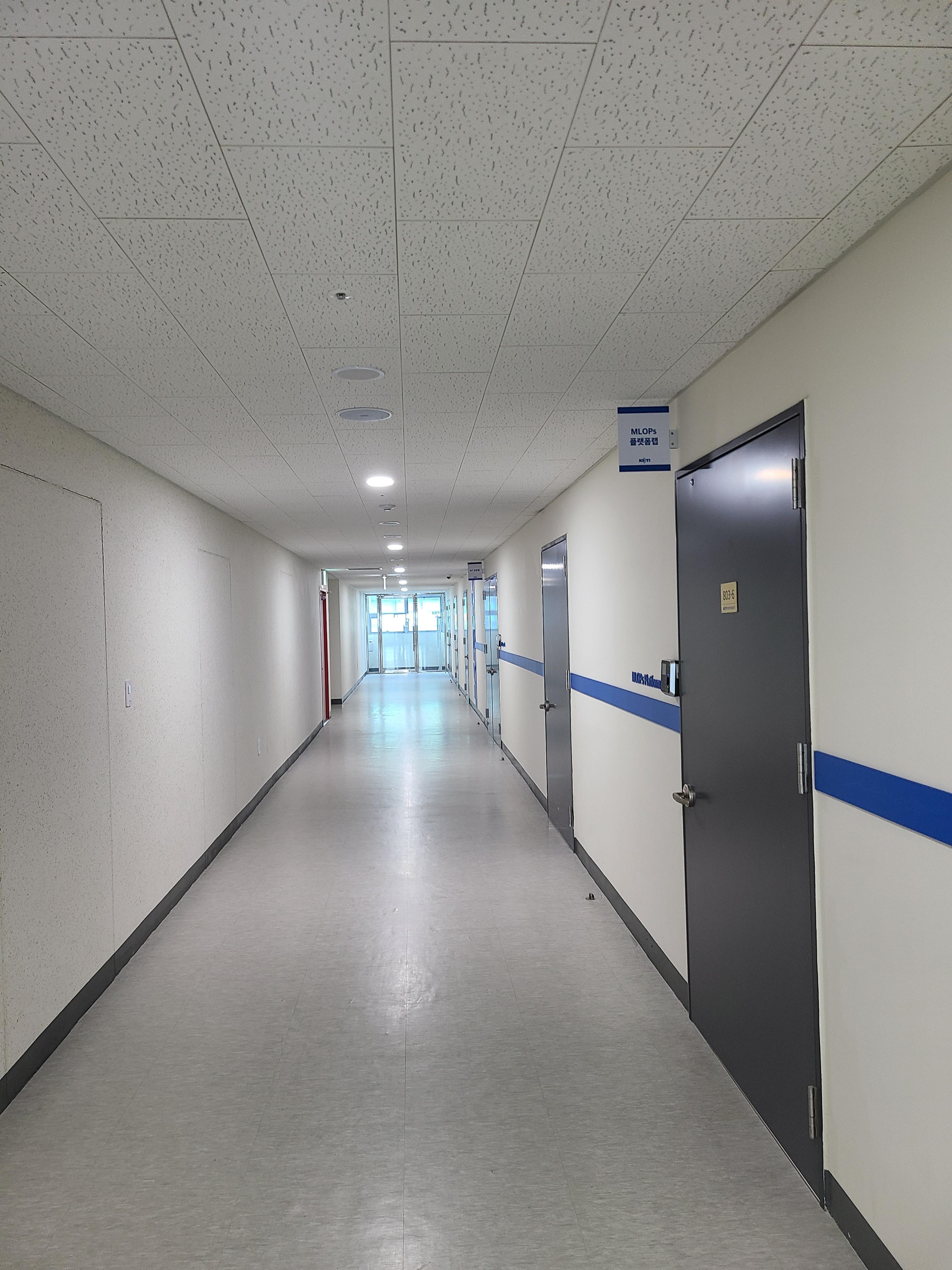 성남 센터엠 섹션오피스11