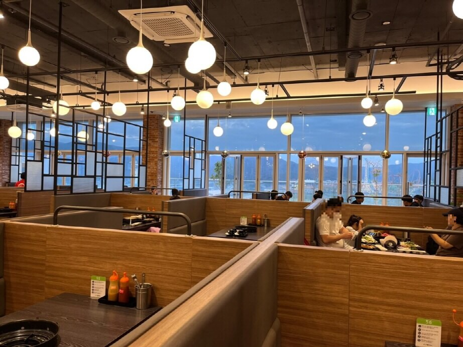 기장 샤브쌈주머니 실내