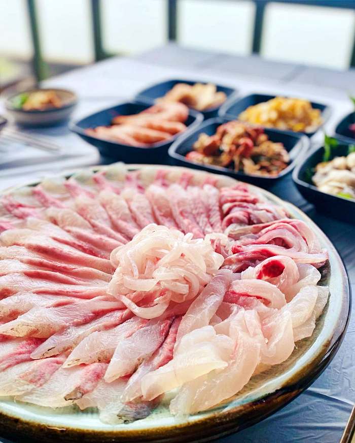 생방송투데이 하동 금오산 짚라인 오션뷰 녹차 숭어회 맛집