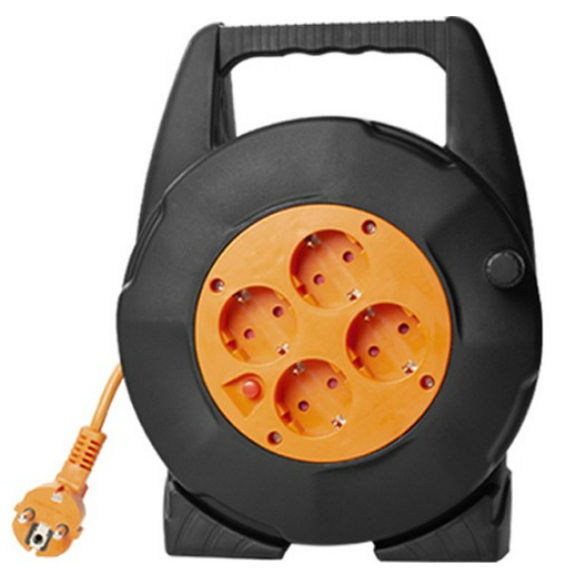 캠핑을 즐기기 위한 필수 아이템