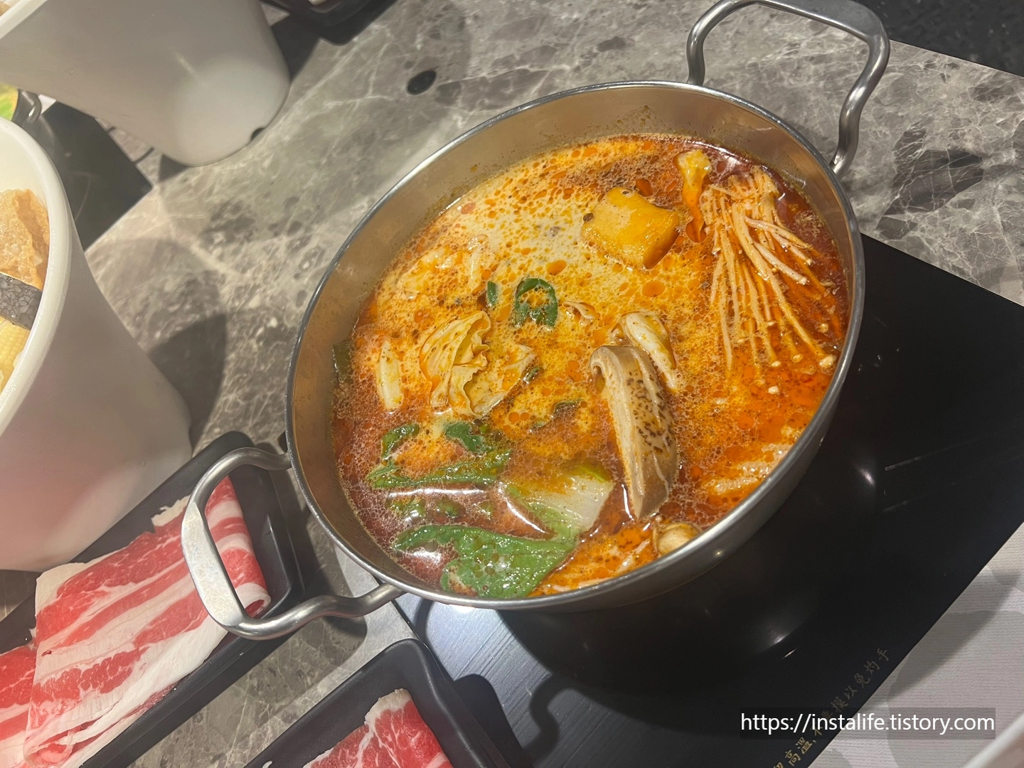 마라 로제 훠궈