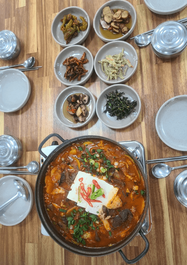 6시 내고향 민물새우탕 맛집 충북괴산 산막이세자매