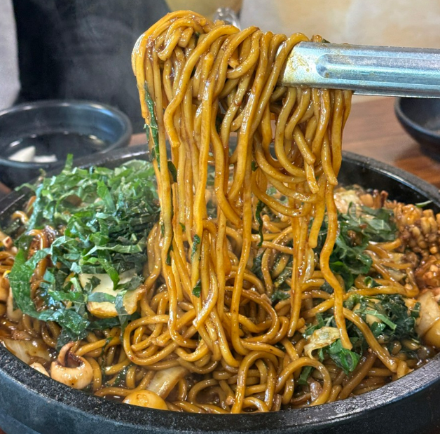 대전 한식명인 묵은지 돌짜장 중식 맛집 - 산내들 안내