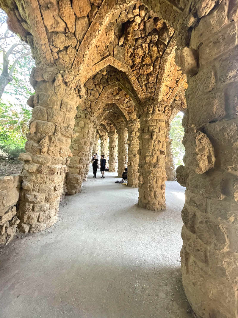 구엘 공원-Casa Trias 필로티