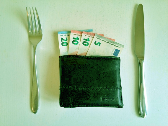 화제작 2억돌파