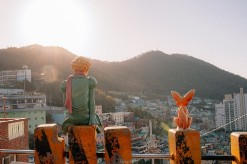 부산 감천문화마을의 어린왕자 캐릭터 사진