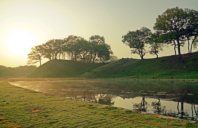 경주와 관련된 사진
