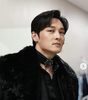 이창용 프로필