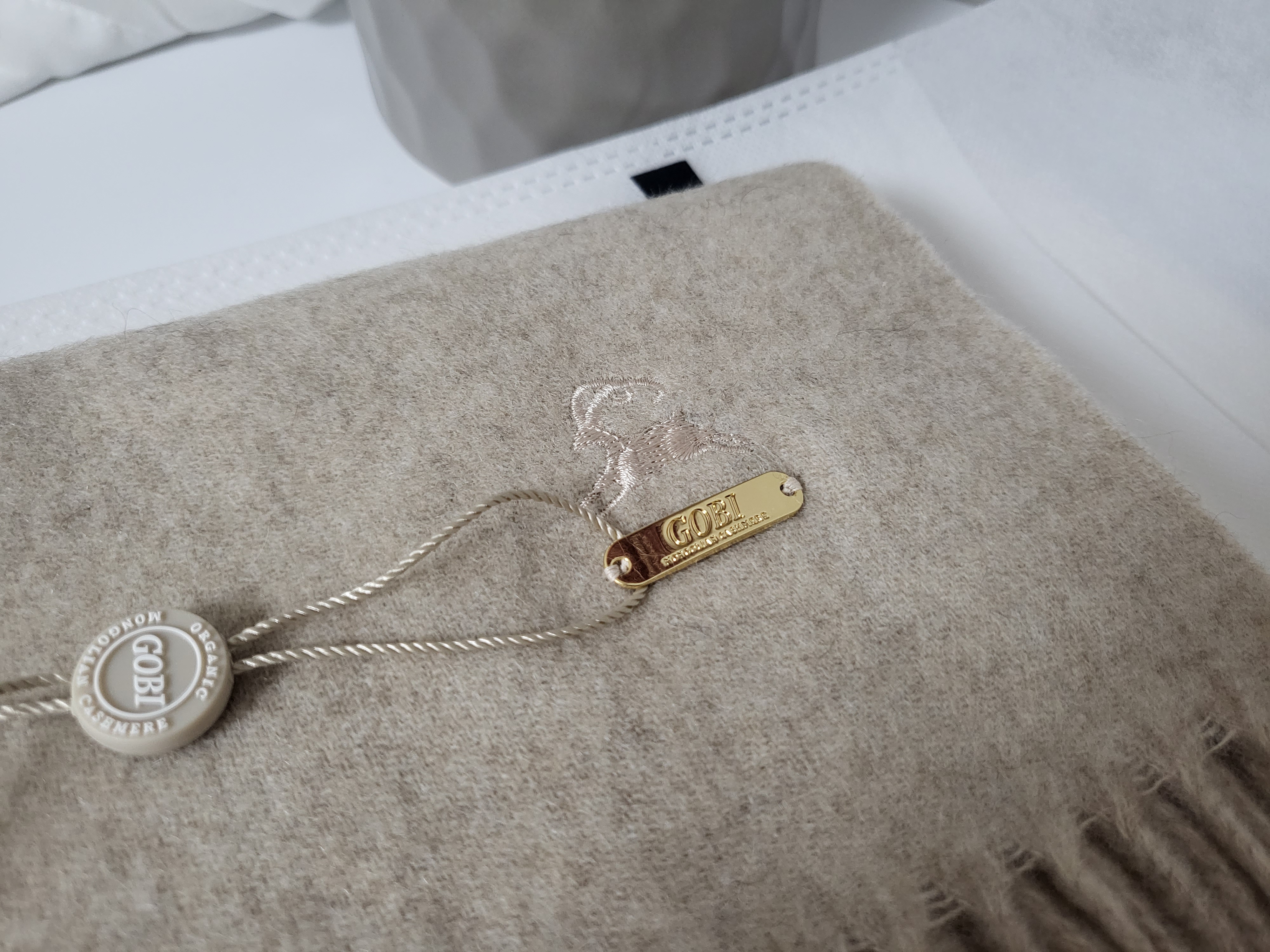 고비 GOBI 캐시미어 머플러 오트밀 색상