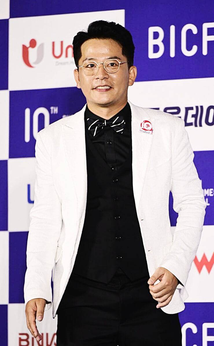 김준호