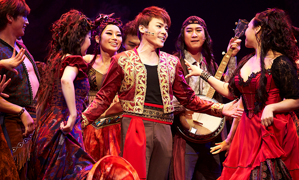 조로 액터뮤지션 줄거리 조로등장