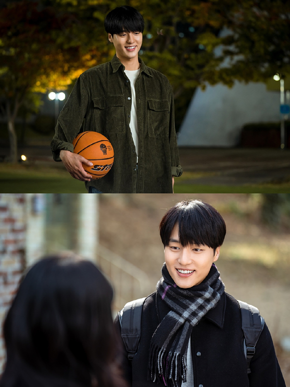 &amp;#39;이두나!&amp;#39; 수지의 캐릭터 스틸이 공개됐다. [사진=넷플릭스]