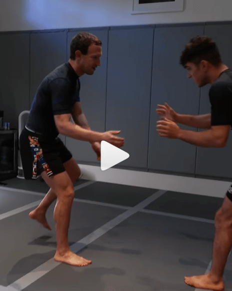 마크 저커버그의 주짓수 훈련 장면