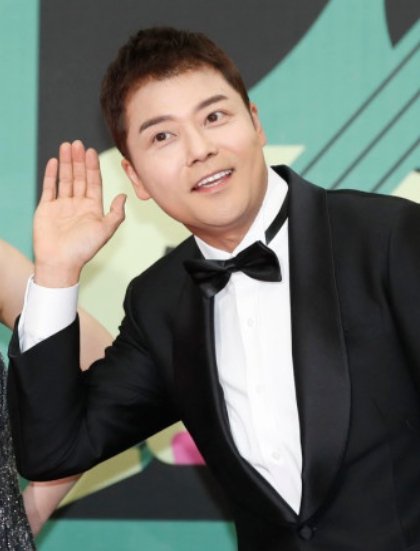 전현무 프로필 예능 아나운서 세상에 이런일이 방송 프로그램 나이