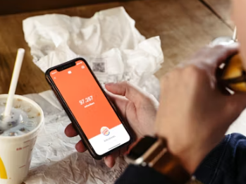 맥도날드 창업에 대하여 알아보기