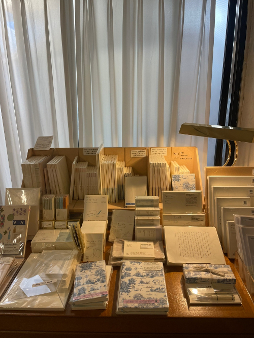 제주여행-관덕정-근처-시내-소품샵투어-독립서점|이색적인-소품과-문구류-구경하기-좋은곳