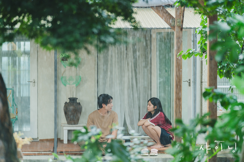 샤이닝 뜻·줄거리