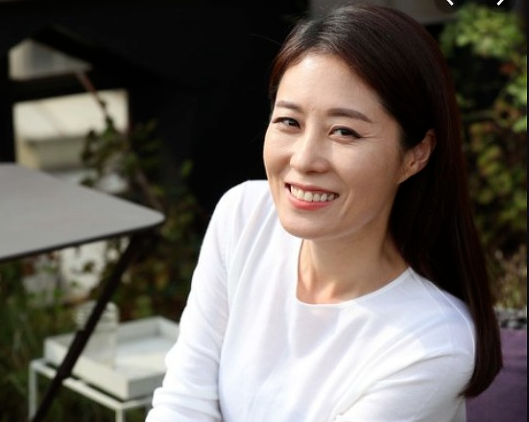 배우 문소리