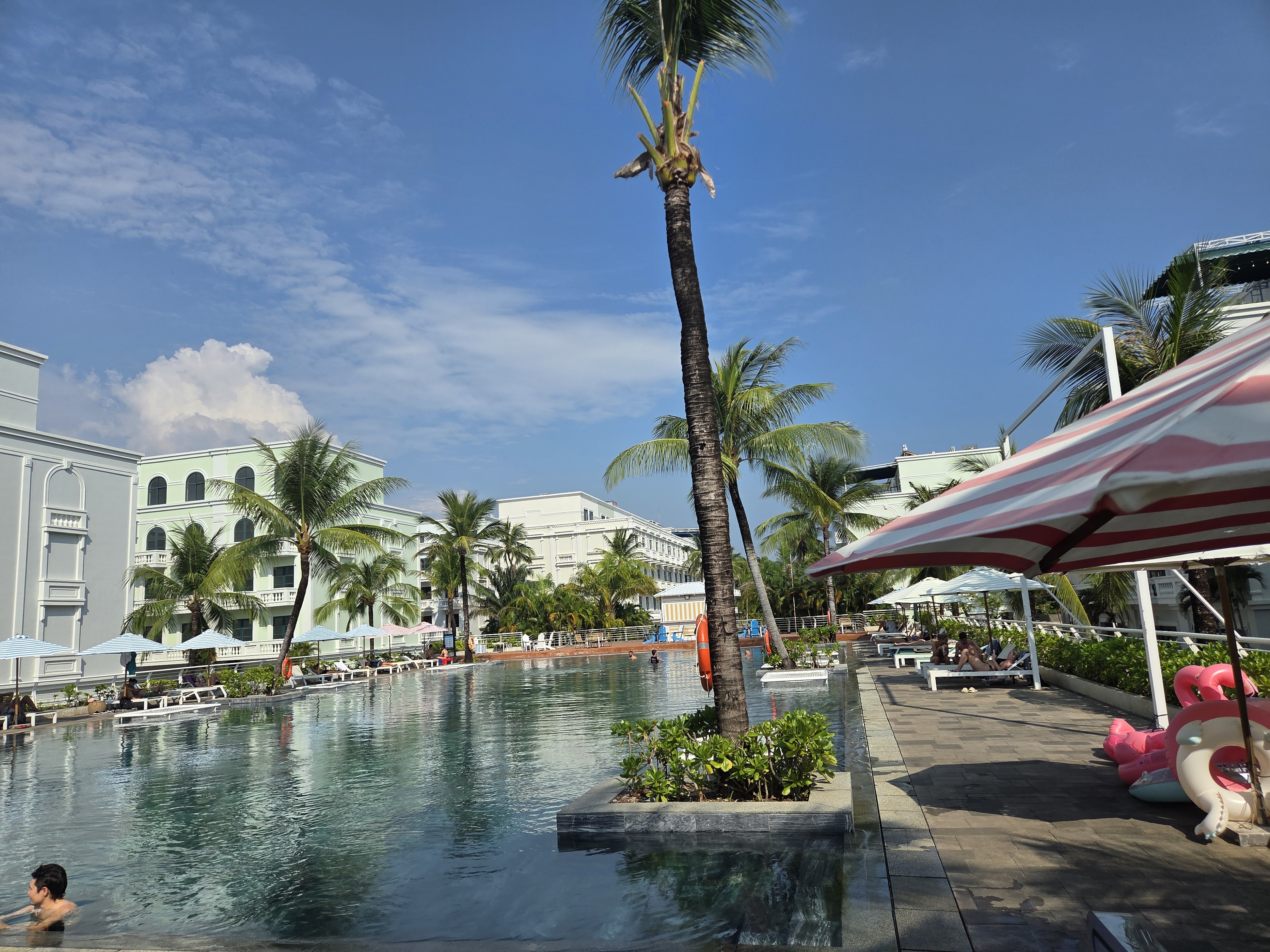 #푸꾸옥 가성비 숙소 #푸꾸옥 헤링 호텔