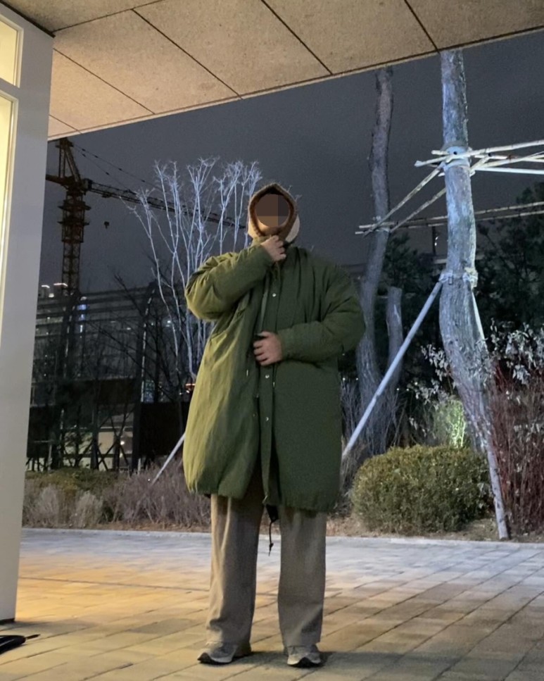 데일리룩(2024. 1. 20.)남자 바라클라바, 인더스트 개파카 M65 야상 피시테일 파카, 디스이스네버뎃 리얼트리 재킷, 무신사스탠다드 트레이닝팬츠, 뉴발란스 993그레이