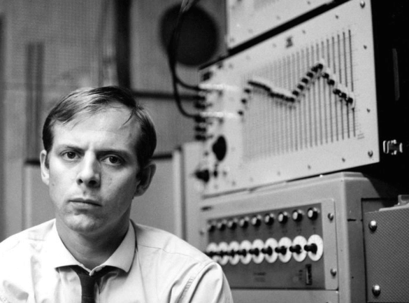 작곡가 카를하인츠 슈톡하우젠