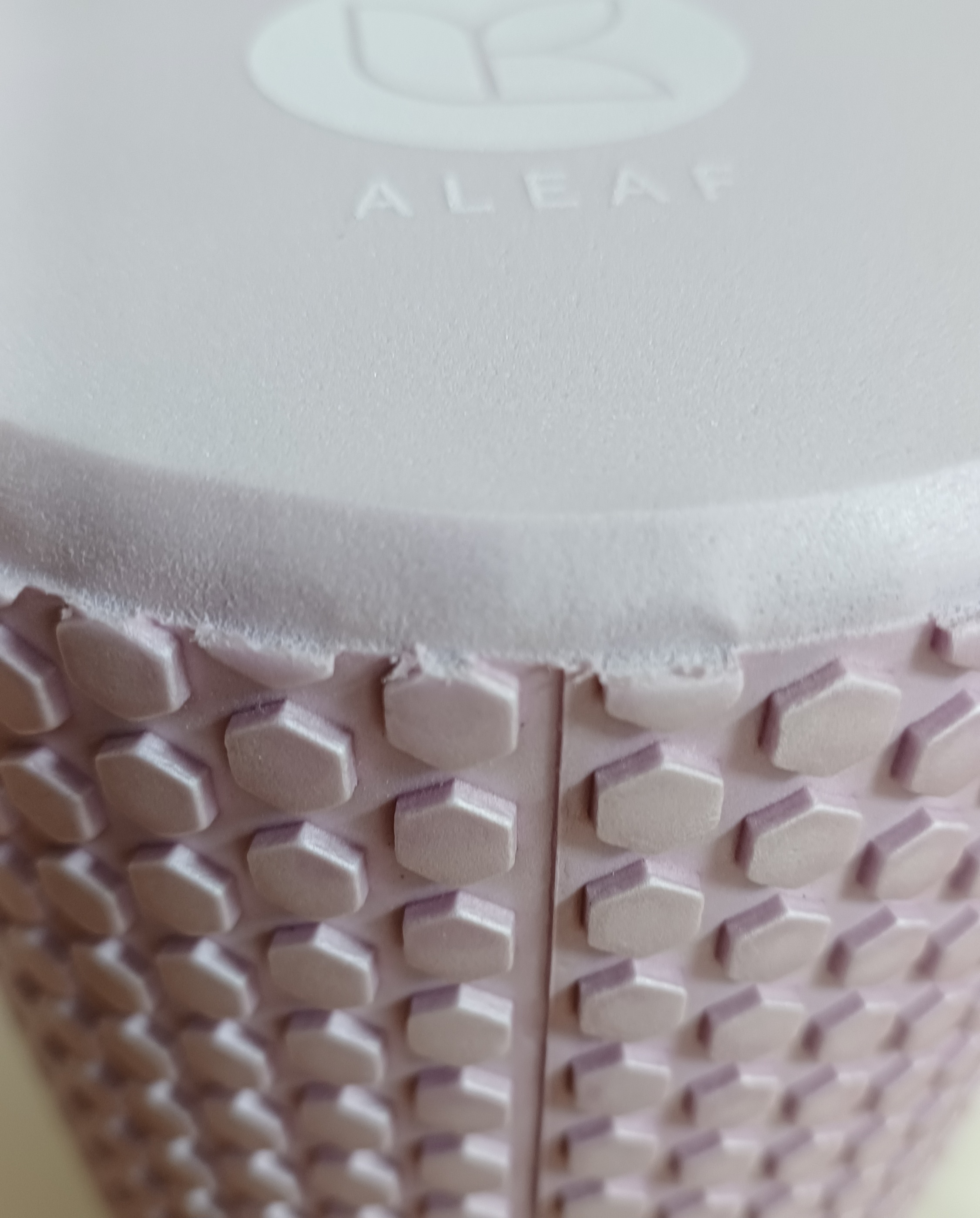 폼롤러-마사지볼-홈트-스트레칭-4