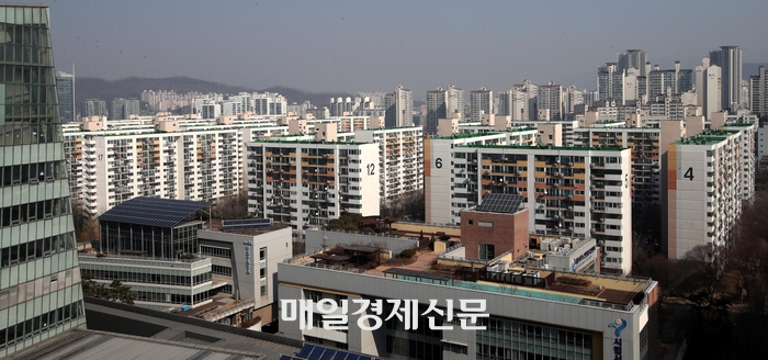 서울 마포구 성산시영 아파트단지.