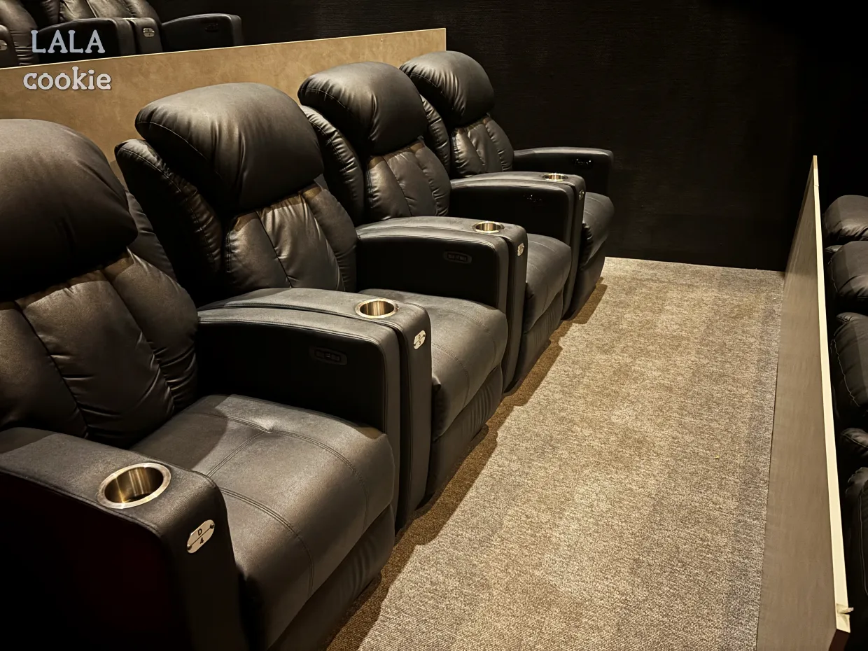 일산-롯데시네마-라페스타-리클라이너-좌석