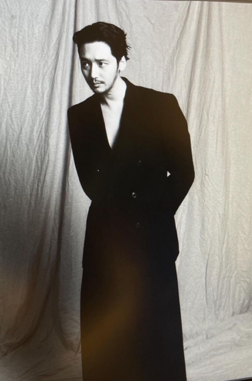 변요한 배우 프로필 드라마 영화 작품활동 열애 결혼 반려견 사진