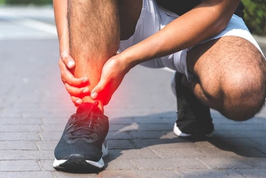 발목염좌 (Ankle Sprain) – 정확한 대처법과 회복 루틴